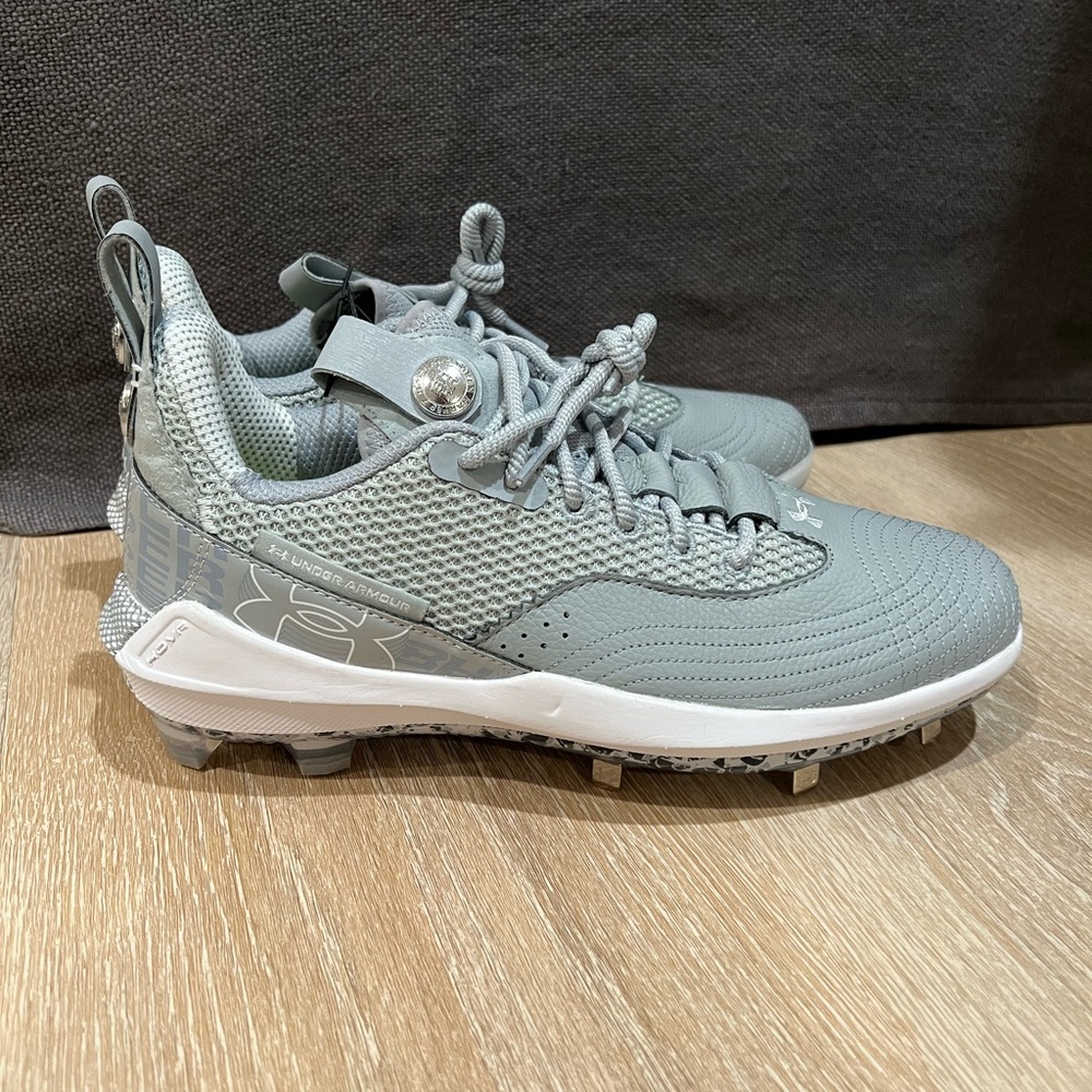 NEW Under Armour Harper 7 Low Metal Baseball Cleats GRAY  SZ 11 mens